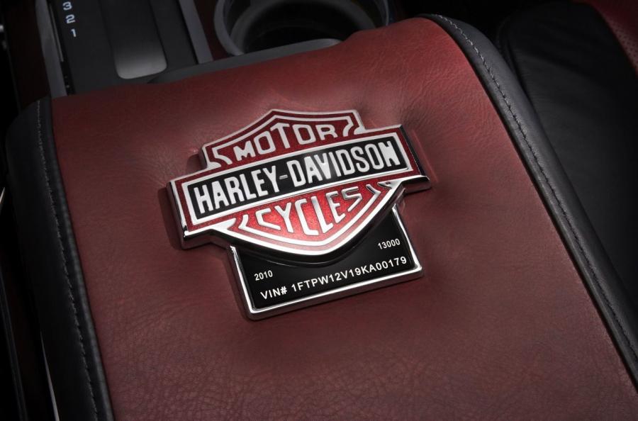  Ford F-150 Harley-Davidson Edition 2009 года  (фото 26 из 61)